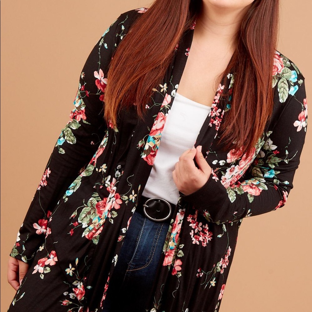 NEW Black Floral Cardigan Womens L-3X Rayon - Picture 3 of 4